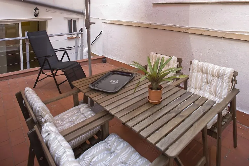 Flateli Jaume Fabra Apartment Barcelona